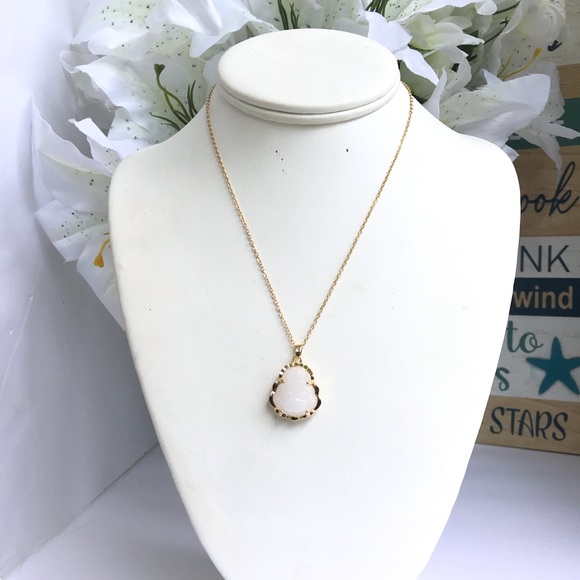 COPY - Statement Necklace - Picture 2 of 12